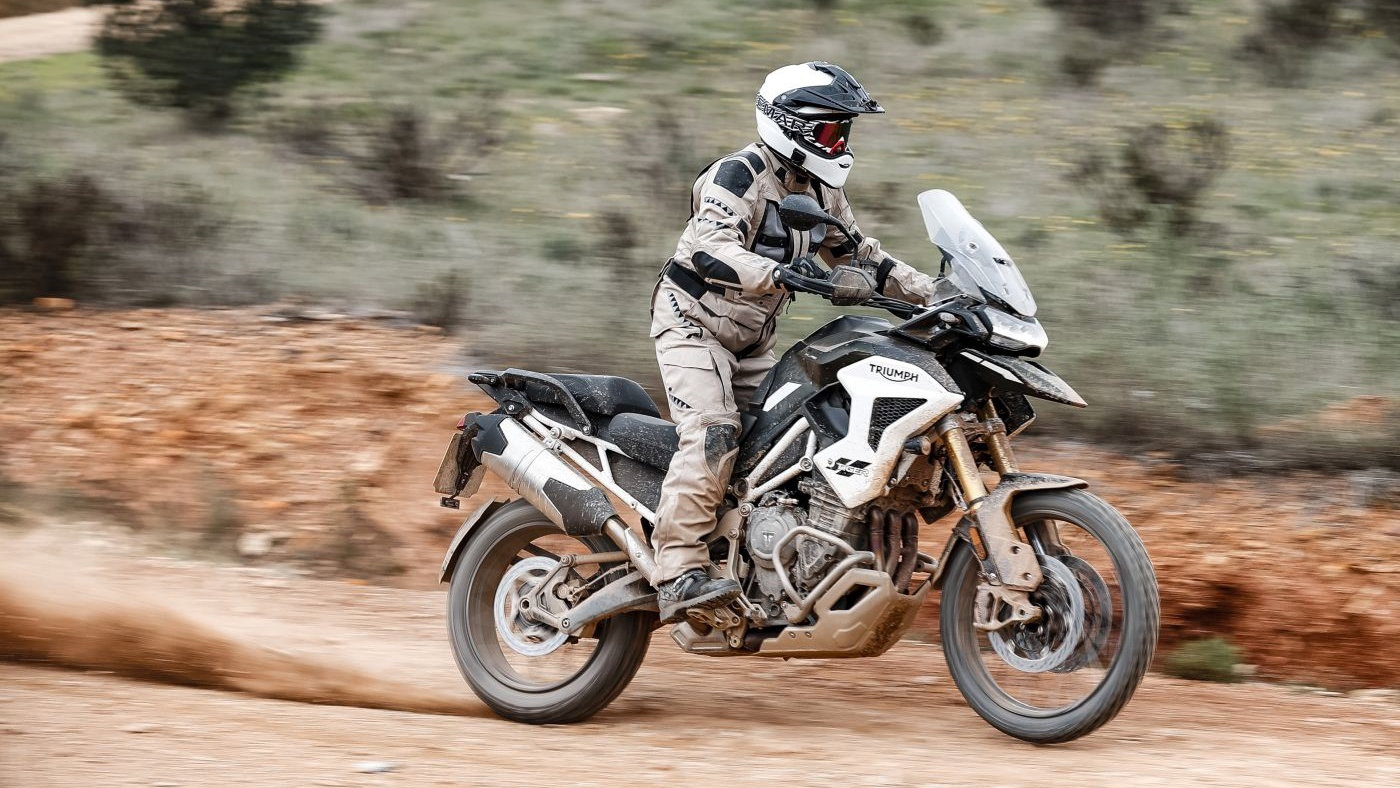 Tiger-1200-2022-Visordown-review